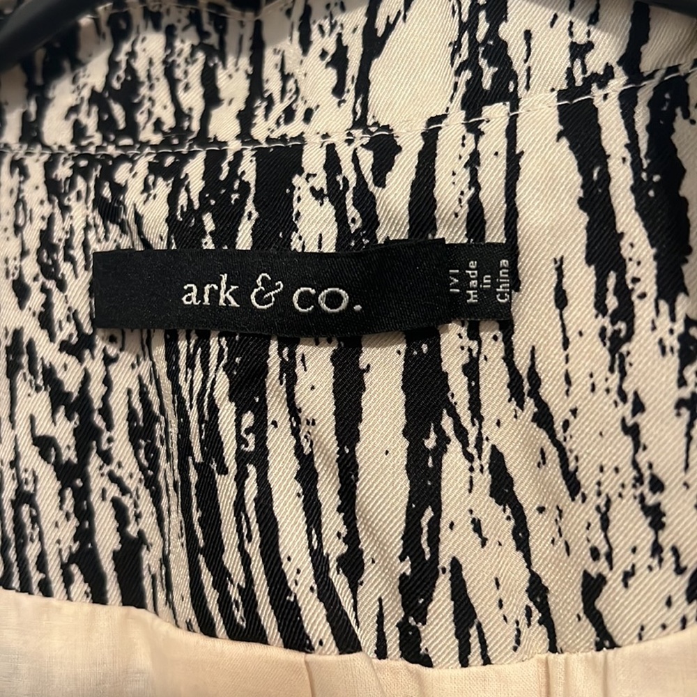 Ark & Co. blazer - Picture 6 of 6